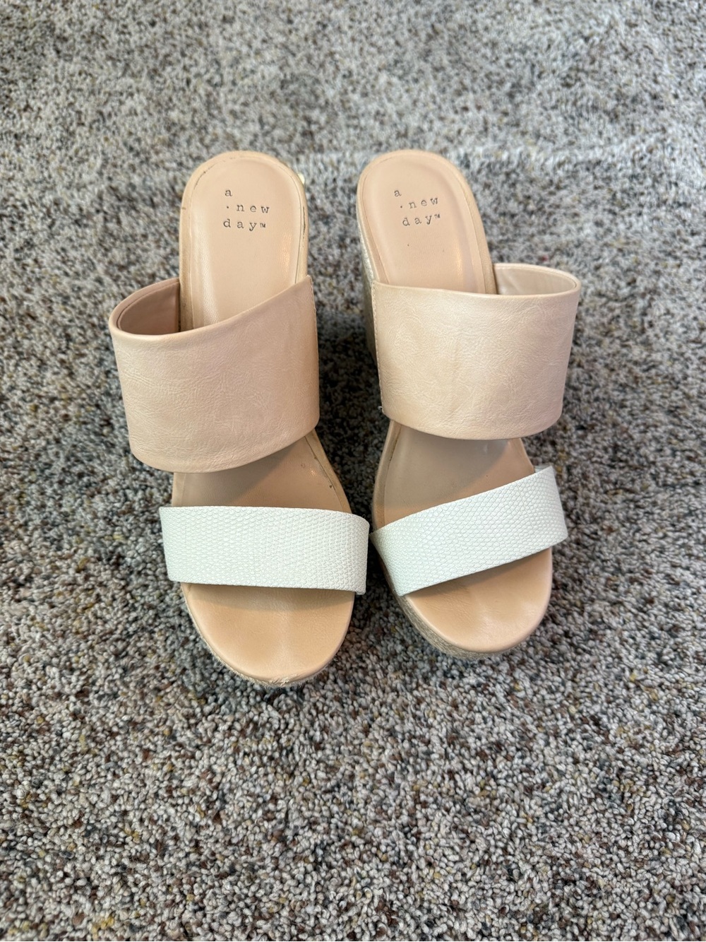 A New Day - Women’s Wedges Beige/Tan & White - Size 8.5